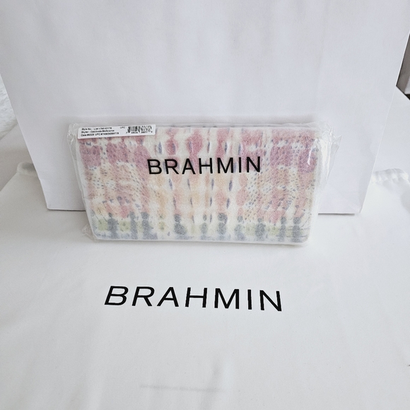 NWT BRAHMIN CELEBRATE MELBOURNE SKYLER CLUTCH ☆HARD TO FIND☆ - Picture 16 of 16